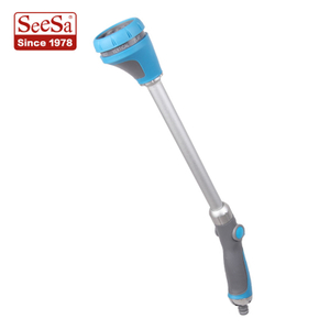 花園可調節的軟管噴嘴的院子